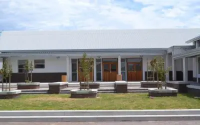 Creative use of clay facebrick enhances Vredenburg high school